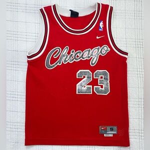 Vintage Nike NBA Chicago Bulls Michael Jordan #23 Jersey